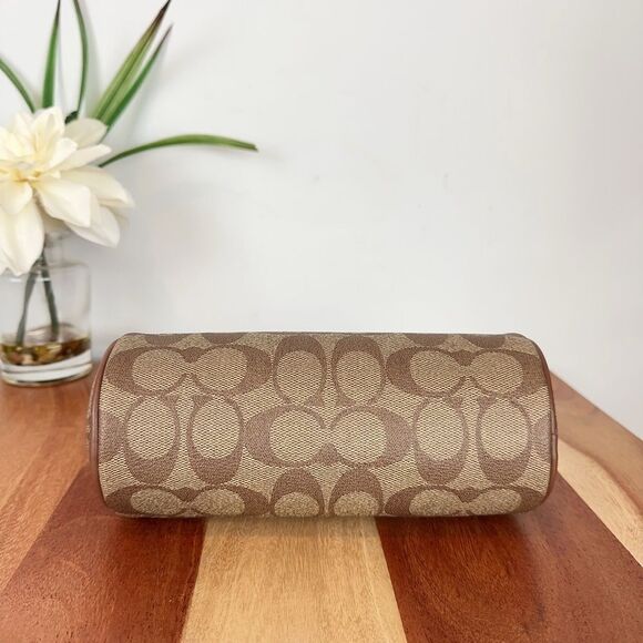 NWT Coach Nolita Barrel Bag In Signature Canvas - Picture 5 of 8